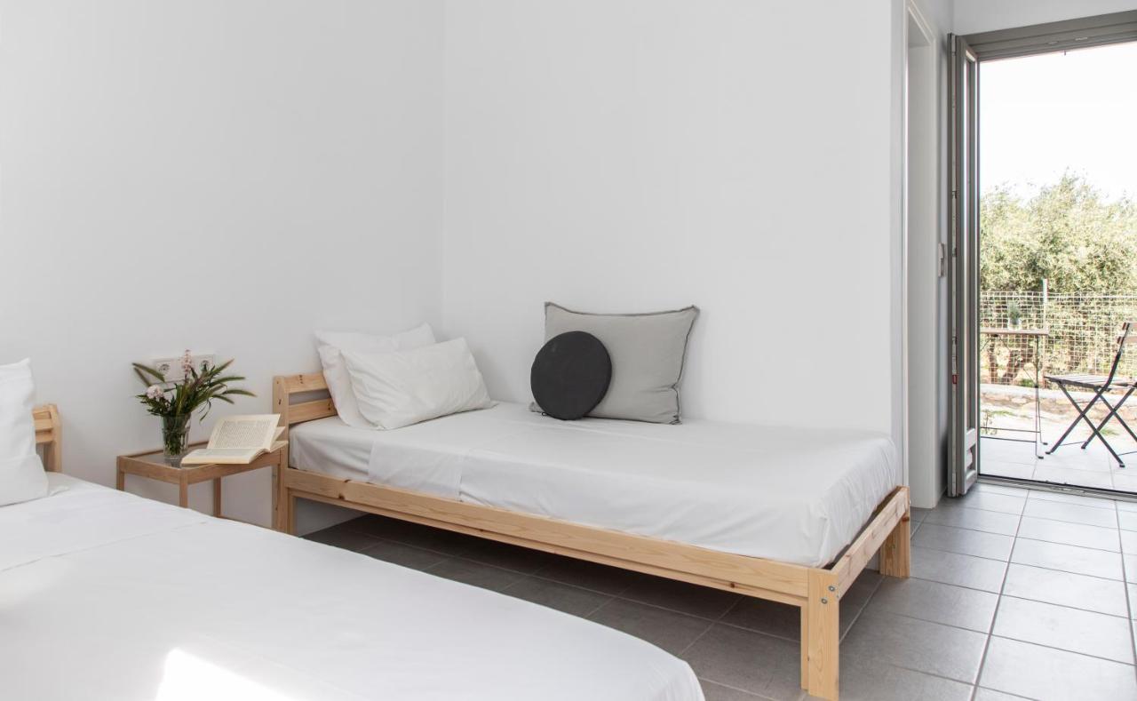 Twelve Plus+ Hotel Naousa  Bagian luar foto