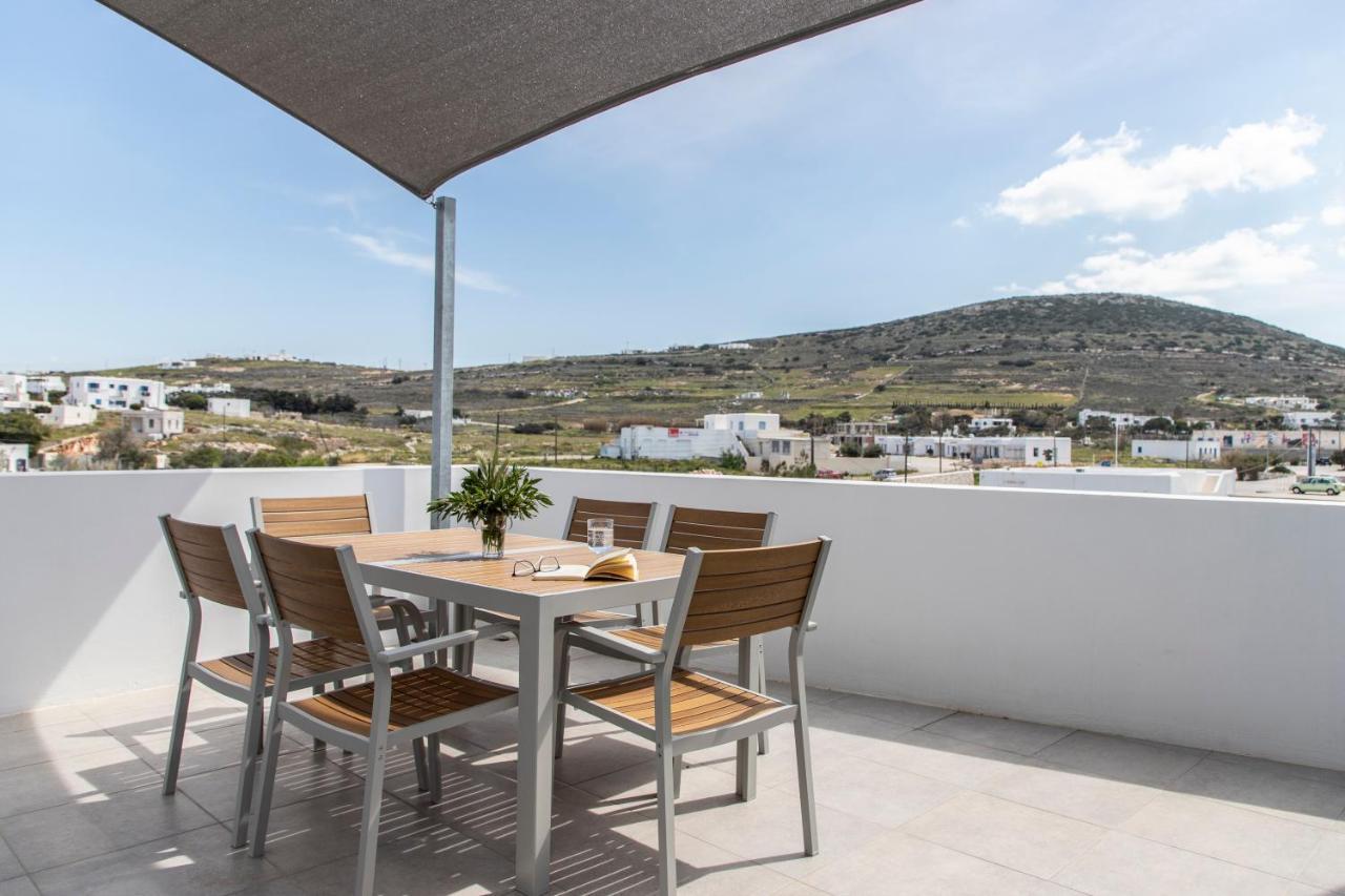 Twelve Plus+ Hotel Naousa  Bagian luar foto